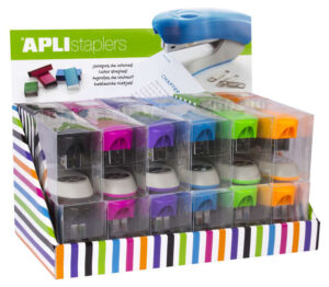 Apli Expositor de Grapadoras Office - Tamaño de Grapas Nº22/6-24/6 - 12 Unidades en Colores Surtidos - Incluye 2000 Grapas por Grapadora