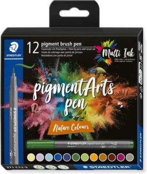 Staedtler 371 Pack de 12 Rotuladores Punta de Pincel Suave - Colores Vivos y Brillantes - No Amarillea con el Paso del Tiempo - Nueva Tinta Multi Ink - Pigmentos de Primera Calidad - Colores Nature Surtidos