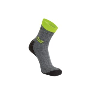Upower Giady Calcetines Tecnicos - Talla Unica - Ajuste Perfecto con Tecnologia Memory Size, Material Transpirable, Plantilla de Algodon Amortiguadora, Costuras Planas, Collar Anti-Torsion - Color Amarillo Fluorescente